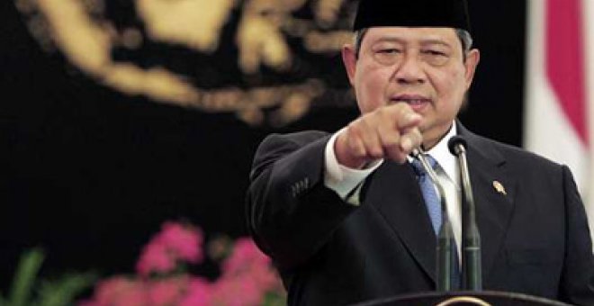 El presidente Yudhoyono gana ampliamente en Indonesia según todos los sondeos