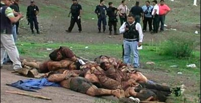 Hallados quince cadáveres en una autopista mexicana