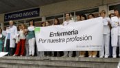 Miles de enfermeros protestan por el maltrato a la profesión