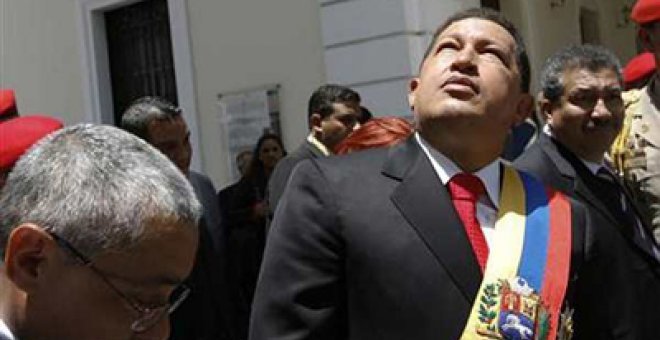 Chávez y Correa responden a la alianza EEUU-Colombia