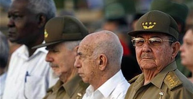 Cuba pospone el crucial congreso del Partido Comunista