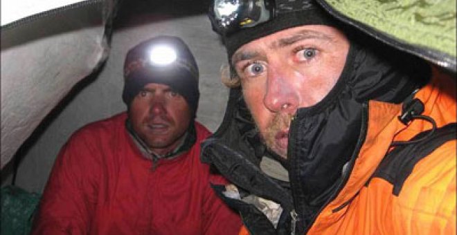 Comienza el dispositivo para rescatar al alpinista Óscar Pérez
