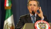 Uribe sella el pacto militar con EEUU
