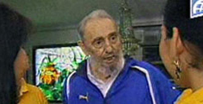 La televisión cubana muestra el primer vídeo de Fidel Castro en 14 meses