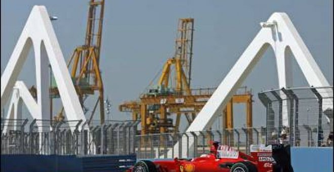 Los socialistas denuncian que el Gobierno valenciano "se inmiscuye en los negocios oscuros de la Fórmula 1"