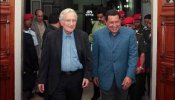 Chávez alaba a Chomsky por su "lucha contra la hegemonía" de EEUU