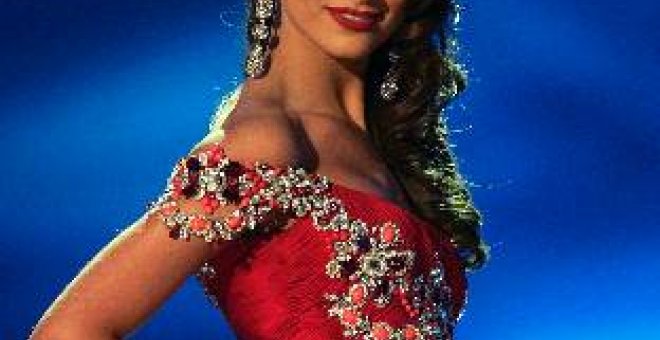 Orgullosos y sorprendidos los abuelos gallegos de la nueva Miss Universo