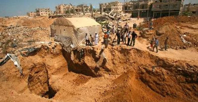 Israel bombardea y destruye un túnel en el norte de Gaza