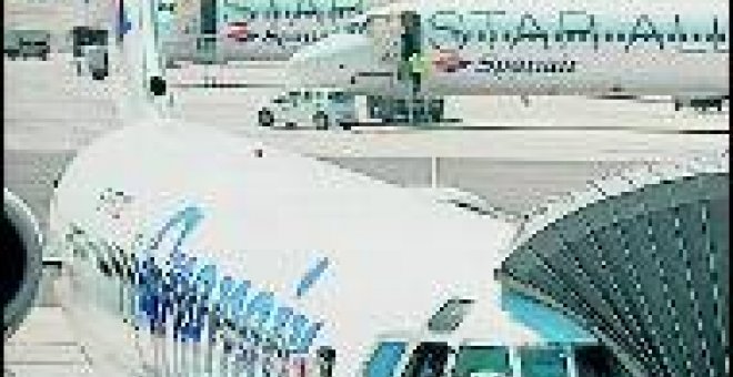 Spanair inicia el traslado a Barcelona con recorte de personal