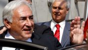 Strauss-Kahn alerta de que la crisis continúa aunque se crezca