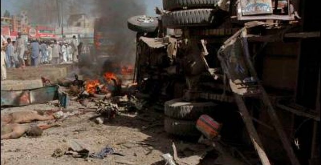 Una bomba causa 49 muertos en Pakistán
