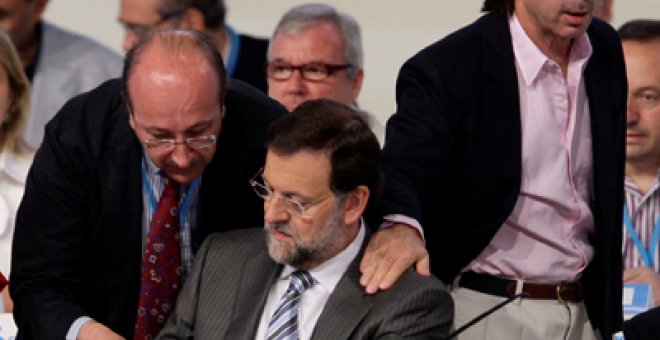 Rajoy propone un código ético tras liquidar el de Aznar