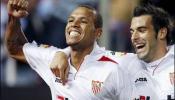 El Sevilla se refugia en sus delanteros