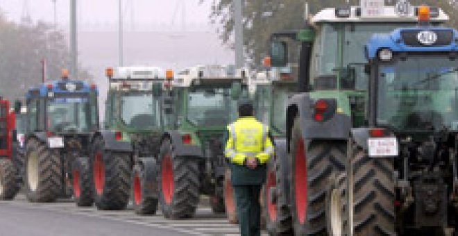 "Éxito rotundo" del primer paro de los agricultores y ganaderos