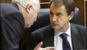 Zapatero garantiza que el Gobierno va a resolver la situación de Haidar