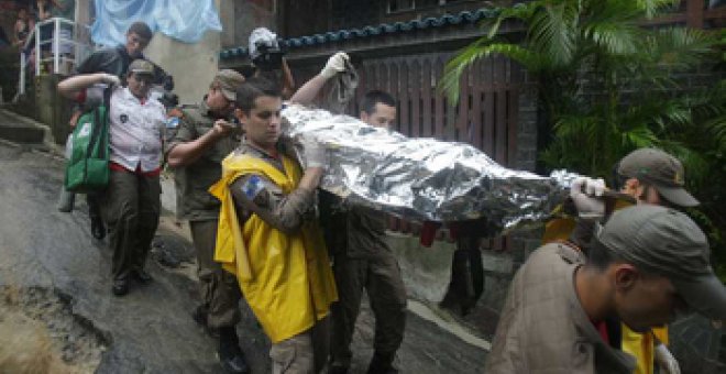 Las riadas dejan a su paso 41 muertos en Río de Janeiro
