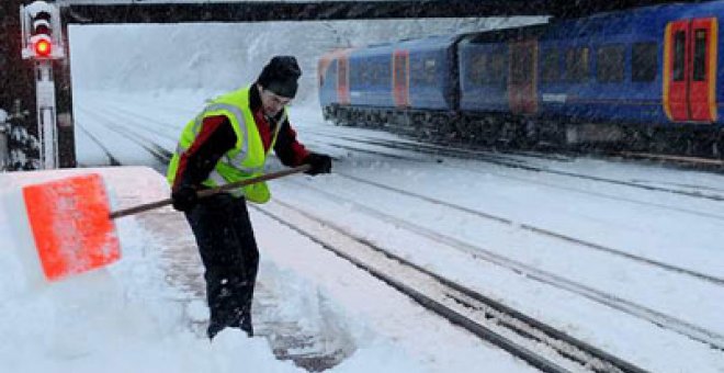 La nieve hace que Easyjet cancele otros 52 vuelos más