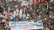 "El PP criminaliza el debate de ideas sobre el gallego"