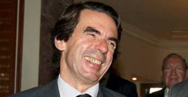 Aguirre piropea a Aznar: "Es presidente de todo"