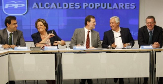 El PP llevará a sus alcaldes a las Cortes en señal de protesta por la "asfixia financiera" que sufren los ayuntamientos