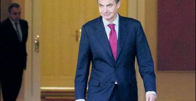 Zapatero cierra la puerta a la cadena perpetua