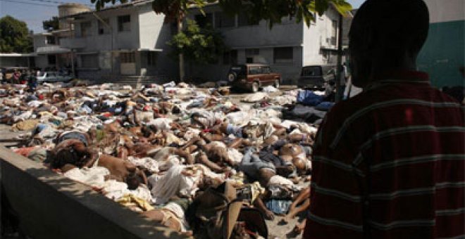170.000 cadáveres recuperados desde el terremoto en Haití