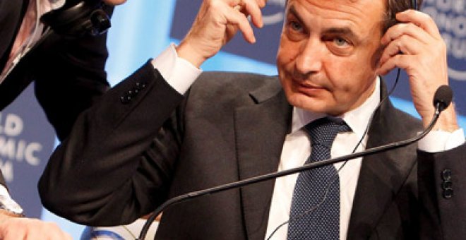 Zapatero combate en Davos el escepticismo sobre España