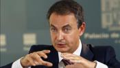 Zapatero dice que el Gobierno intenta mejorar el bienestar de las familias y la economía en España