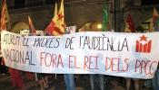 Ediles independentistas firman un escrito en solidaridad con los acusados de quemar fotos de los Reyes