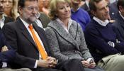 Rajoy dice que Zapatero es incapaz de recordar que la Monarquía tiene tradición y da estabilidad