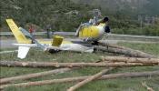 Ileso el piloto de un helicóptero que se estrelló en el Pirineo