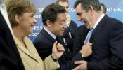 Merkel, Sarkozy y Brown reclaman una gestión coordinada en 2008 ante crisis financieras