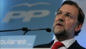 Rajoy dice que las administraciones están abofeteando a los catalanes con los problemas