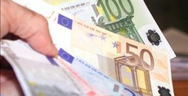 BCE adjudica 182.000 millones euros subasta semanal a interés marginal 4,11%