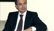 Zapatero sugiere que los impuestos pueden bajar más gracias a la reducción de la deuda