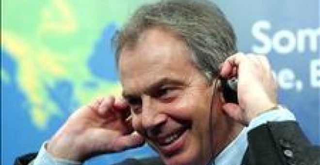 Tony Blair, a punto de convertirse al catolicismo, según una revista