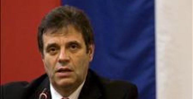 Serbia denuncia "presiones" de Occidente para que renuncie a Kosovo