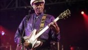 Chuck Berry cuelga en Burgos el "no hay entradas" y entusiasma a sus seguidores