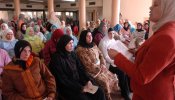 Cientos de marroquíes acuden a la selección de temporeros agrícolas