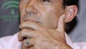 Antonio Banderas, primera estrella recibida por la presidenta argentina
