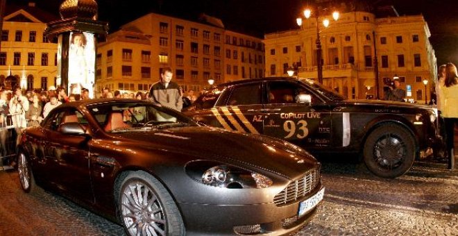 La Policía destapa un fraude de 12 millones de euros en la comercialización vehículos