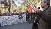 Varios centenares de conductores se manifiestan en el centro de Barcelona tras asamblea