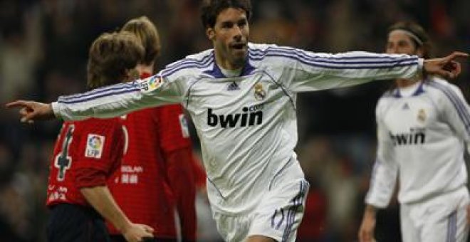 Van Nistelrooy seguirá en el Real Madrid hasta 2010