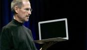 Apple lo intenta de nuevo con su televisión y presenta el portátil más delgado del mundo