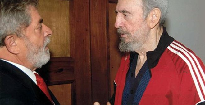 Fidel Castro dice que no tiene la "capacidad física necesaria" para hablar en público