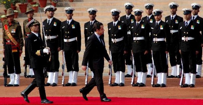 Singh y Sarkozy acuerdan reforzar la lucha antiterrorista y la cooperación nuclear