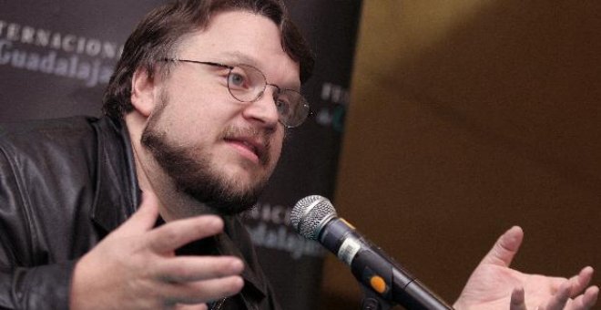 Guillermo del Toro se encuentra en negociaciones para dirigir "The Hobbit"
