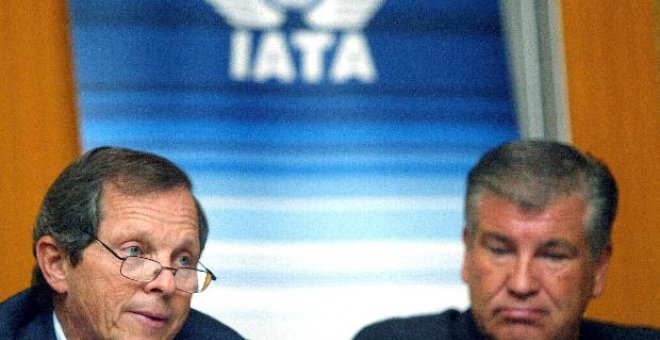 IATA anuncia que el tráfico aéreo se ralentizará a causa de la incertidumbre económica