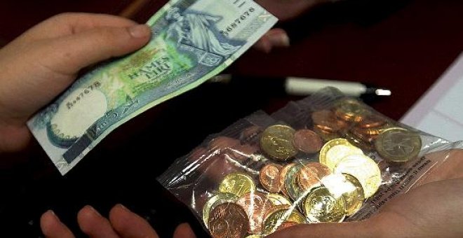 El euro sube hasta los 1,4825 dólares