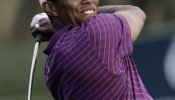 Tiger Woods firma otra gran remontada y conquista el torneo de Dubai